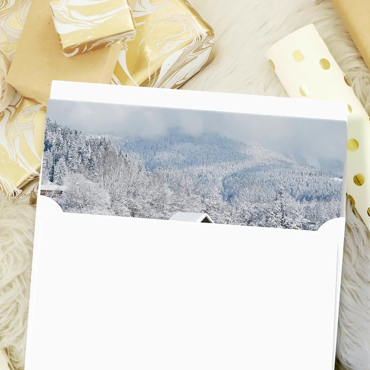 Happy Holiday Snow Cards & Envelopes - 25 Cards & 25 Envelopes per Pack (SNOW WINTER CABIN) FoldCard