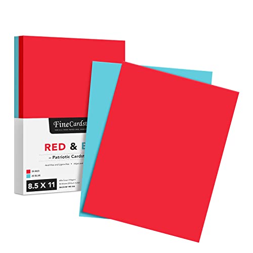 Cartulina patriótica roja y azul para manualidades e invitaciones. 50 hojas, 8.5x11", cubierta de 65 lb. Perfecto para el 4 de julio y el Día del Trabajo.