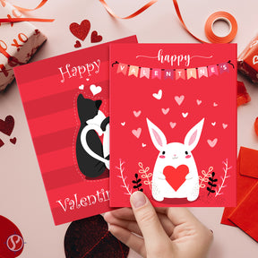 Paquete de tarjetas del Día de San Valentín: tarjetas en blanco de color rojo brillante de 5" x 7" con sobres, ranuradas para doblar: 25 por paquete