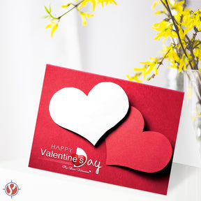 Abrazo de amor: Tarjetas de felicitación con corazones rojos y blancos para una celebración romántica del Día de San Valentín con su esposo, esposa, novio o novia 